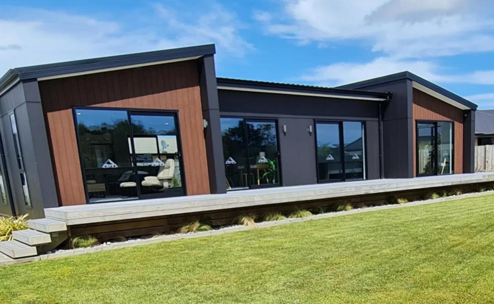 Miss Eastons Whare Villa Уестпорт Екстериор снимка